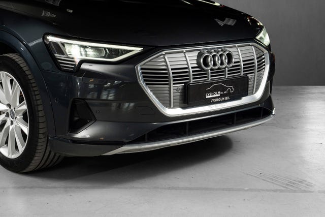 WAUZZZGE7MB035922 2021 AUDI E-TRON-1
