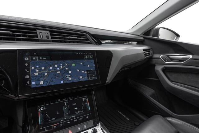2021 AUDI E-TRON - 14