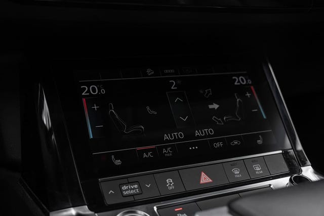 2021 AUDI E-TRON - 19