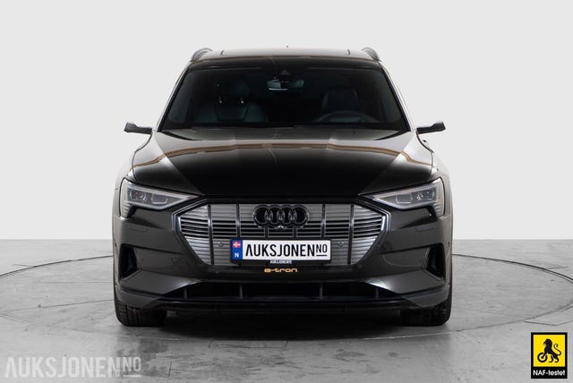 WAUZZZGE7LB021579 2020 AUDI E-TRON-3