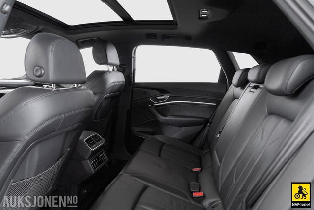 2020 AUDI E-TRON - 12