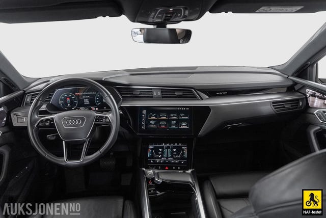 2020 AUDI E-TRON - 29