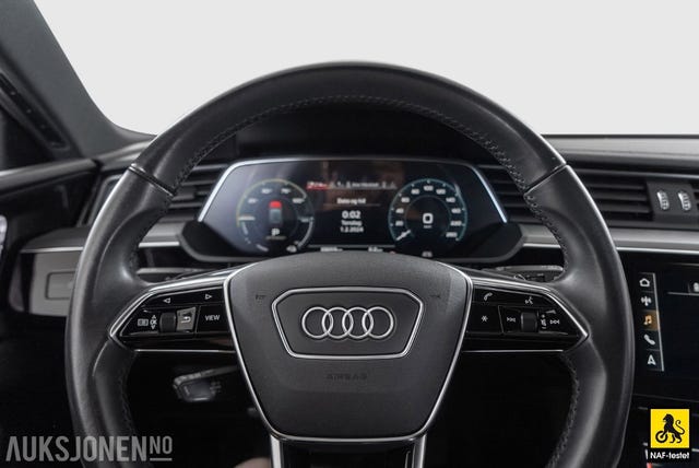 2020 AUDI E-TRON - 19