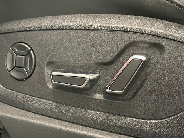 2021 AUDI E-TRON - 30