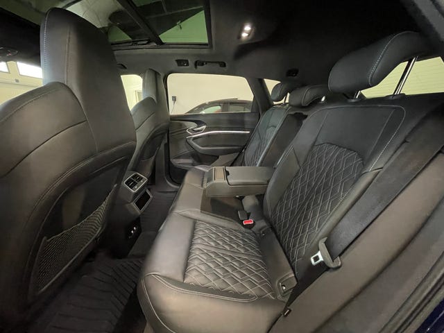 2021 AUDI E-TRON - 28