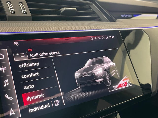 2021 AUDI E-TRON - 52