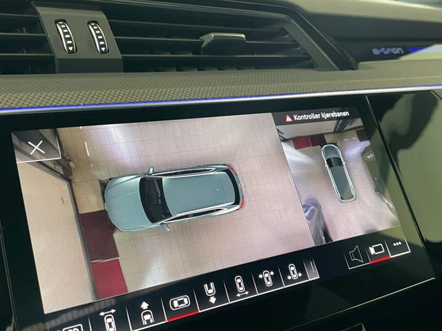 2021 AUDI E-TRON - 47