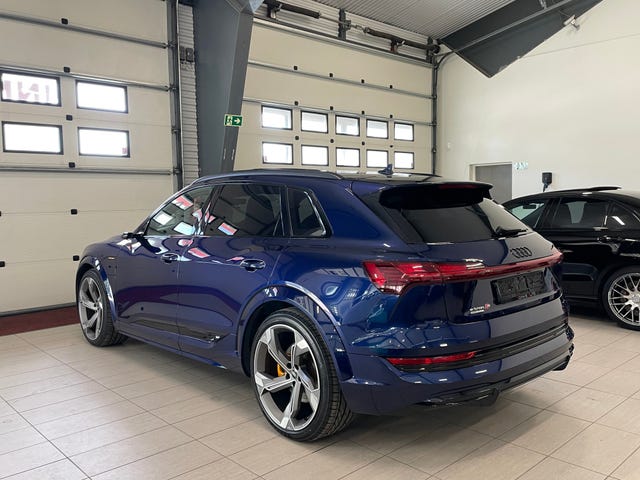 2021 AUDI E-TRON - 10