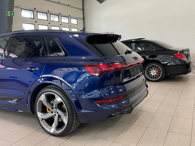 2021 AUDI E-TRON - 11