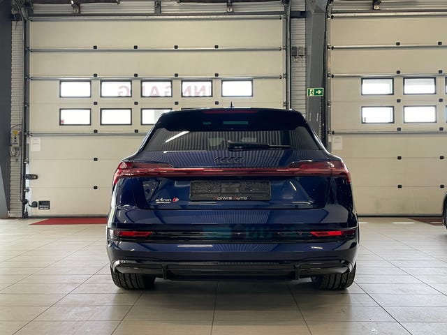 2021 AUDI E-TRON - 14