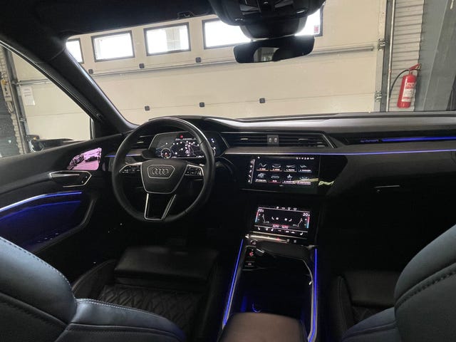 2021 AUDI E-TRON - 59