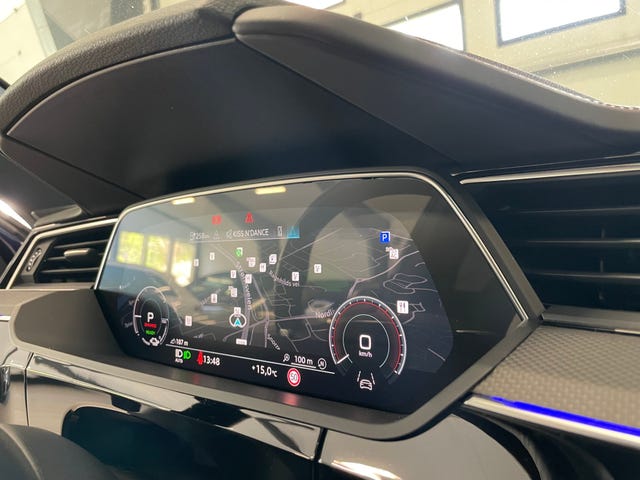 2021 AUDI E-TRON - 39