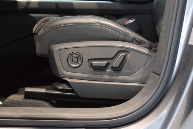 WAUZZZGE5MB026491 2021 AUDI E-TRON-4