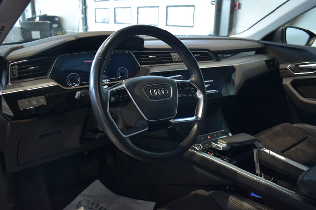2021 AUDI E-TRON - 7