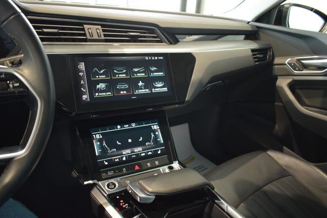 2021 AUDI E-TRON - 14