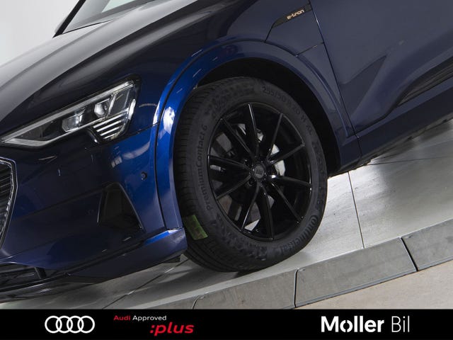 WAUZZZGE3MB035982 2021 AUDI E-TRON-4