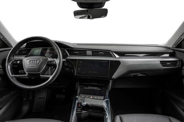 2021 AUDI E-TRON - 16
