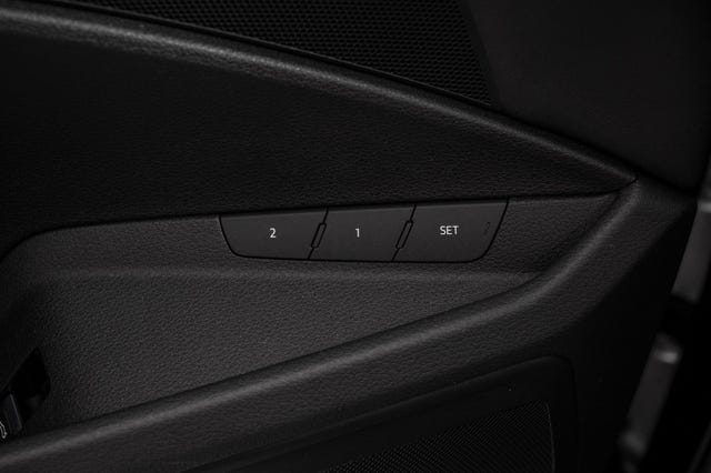 2021 AUDI E-TRON - 12