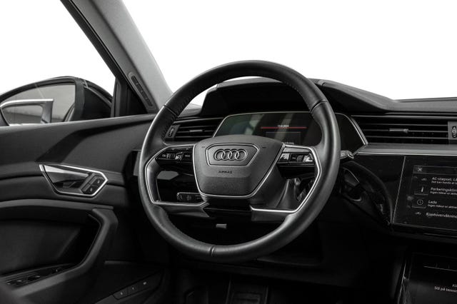 2021 AUDI E-TRON - 17