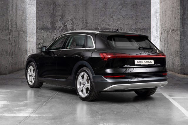 WAUZZZGE4MB033514 2021 AUDI E-TRON-4