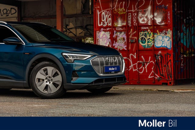 WAUZZZGEXLB010916 2020 AUDI E-TRON-2