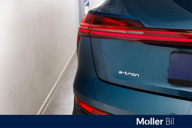 2020 AUDI E-TRON - 10