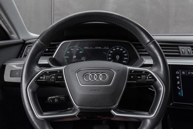 2020 AUDI E-TRON - 15