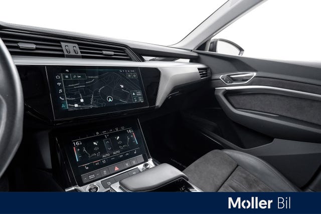 2021 AUDI E-TRON - 12