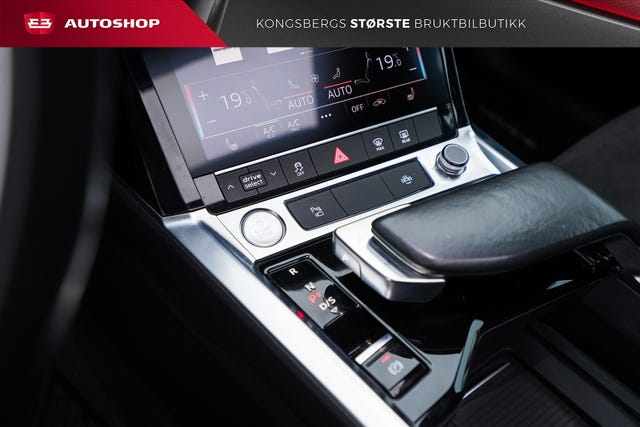 2020 AUDI E-TRON - 24