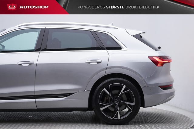 2020 AUDI E-TRON - 23