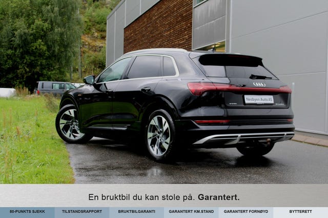 WAUZZZGE3LB033731 2020 AUDI E-TRON-2