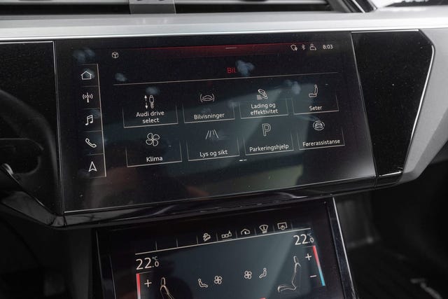 2020 AUDI E-TRON - 31