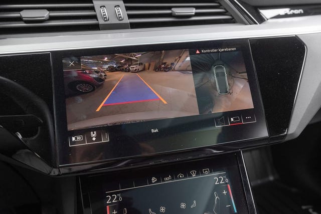 2020 AUDI E-TRON - 33