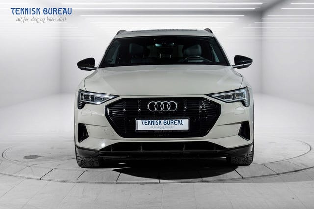 WAUZZZGE9LB008459 2020 AUDI E-TRON-4