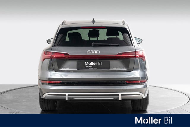 WAUZZZGE9MB040636 2021 AUDI E-TRON-3
