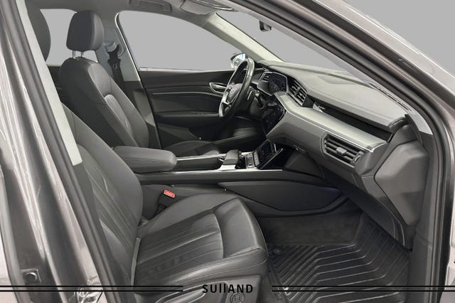 2020 AUDI E-TRON - 15