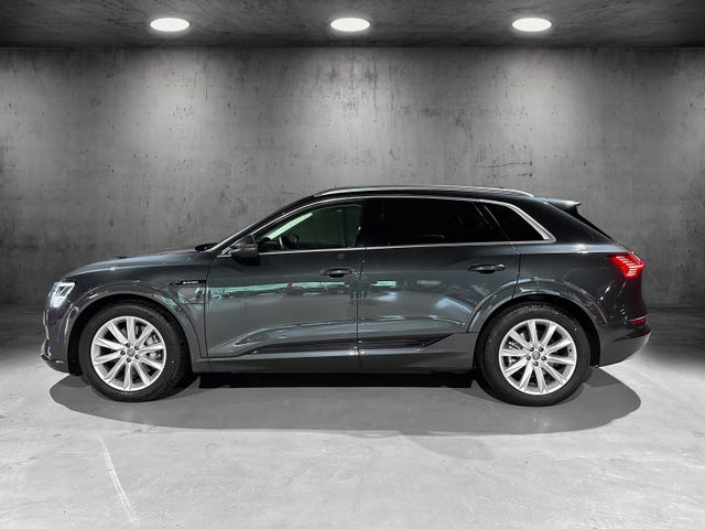 WAUZZZGE8LB038665 2020 AUDI E-TRON-1