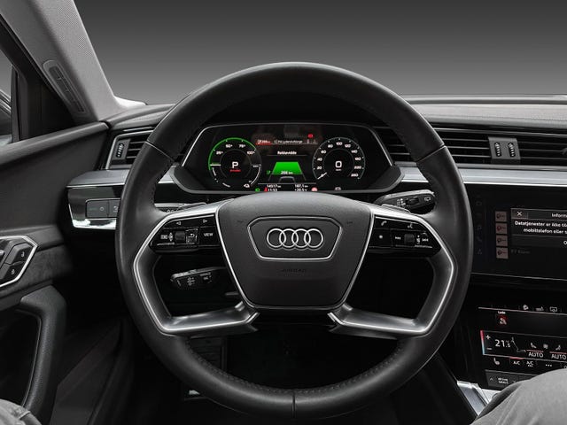 2020 AUDI E-TRON - 13