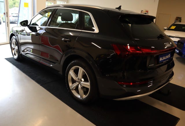 2020 AUDI E-TRON - 7
