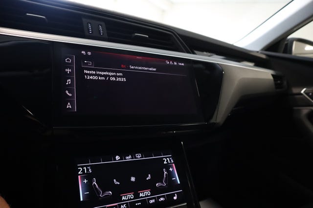 2020 AUDI E-TRON - 29