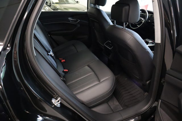 2020 AUDI E-TRON - 21