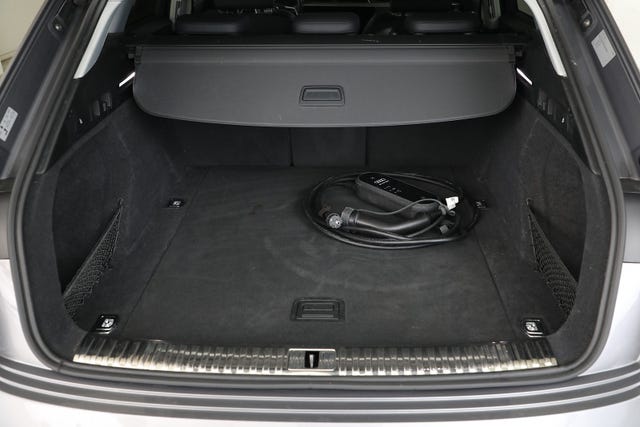 WAUZZZGE6LB018043 2020 AUDI E-TRON-5