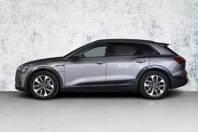 2020 AUDI E-TRON - 9