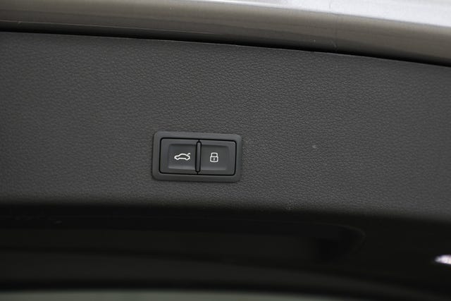 2020 AUDI E-TRON - 8