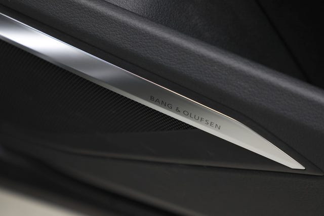 2020 AUDI E-TRON - 16