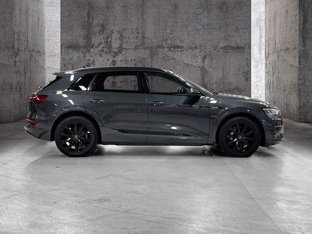WAUZZZGEXLB036173 2020 AUDI E-TRON-1