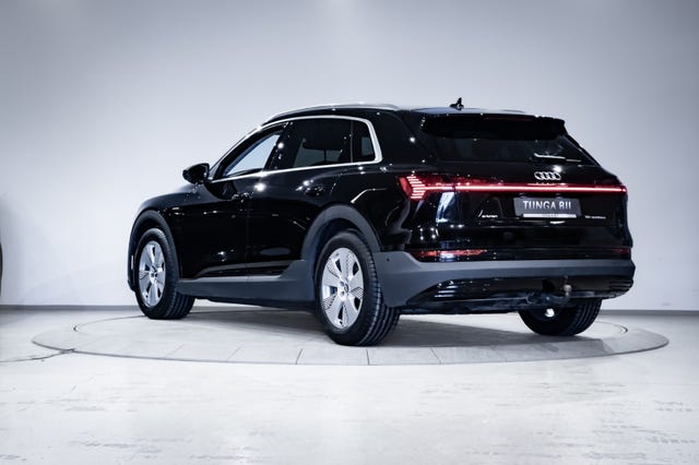 2020 AUDI E-TRON - 9