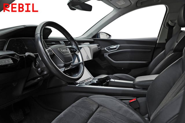 2020 AUDI E-TRON - 9