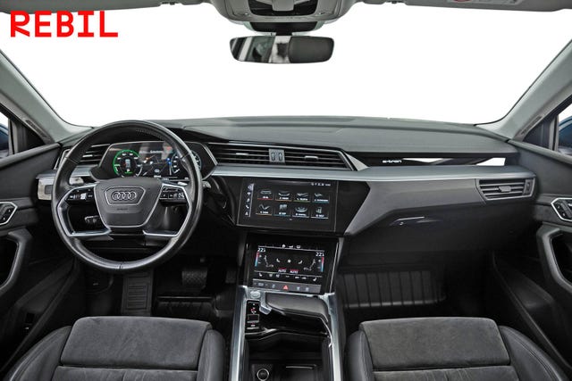 2020 AUDI E-TRON - 12
