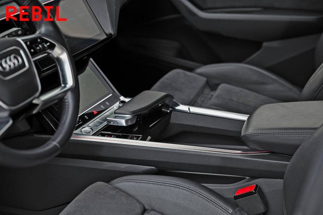 2020 AUDI E-TRON - 29